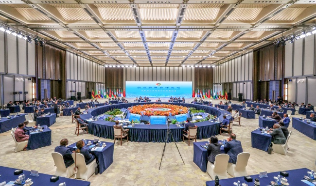 �зǼ�������̳�ڹ��ݾ���