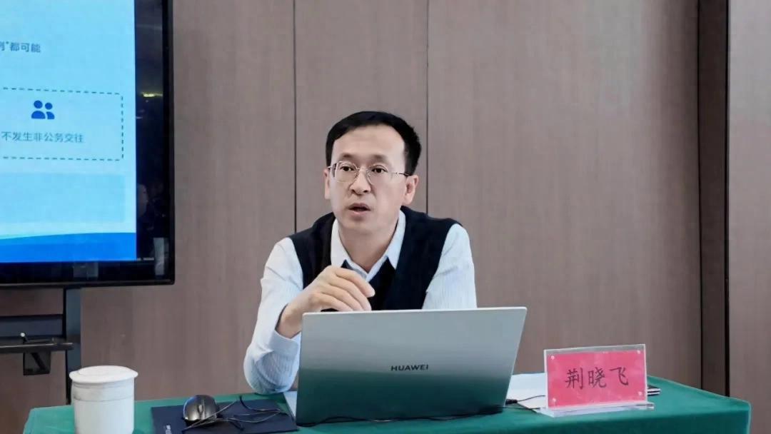 ͬ�⹲�� ˫�򱼸� Я���ߺ��������ϡ����һ��� ���������ɼ�쳤Ϊ��������ѵ���ڿ�